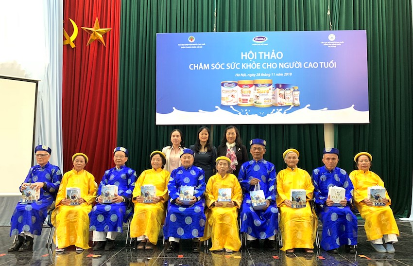 Tìm[-]hiểu[-]về[-]dinh[-]dưỡng[-]hợp[-]lý[-]cho[-]người[-]cao[-]tuổi[-]